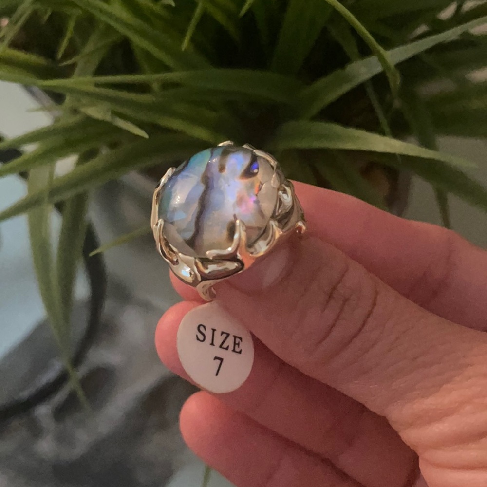 Kendra Scott ring